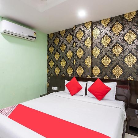 Capital O Swan Paradise Indore Ngoại thất bức ảnh